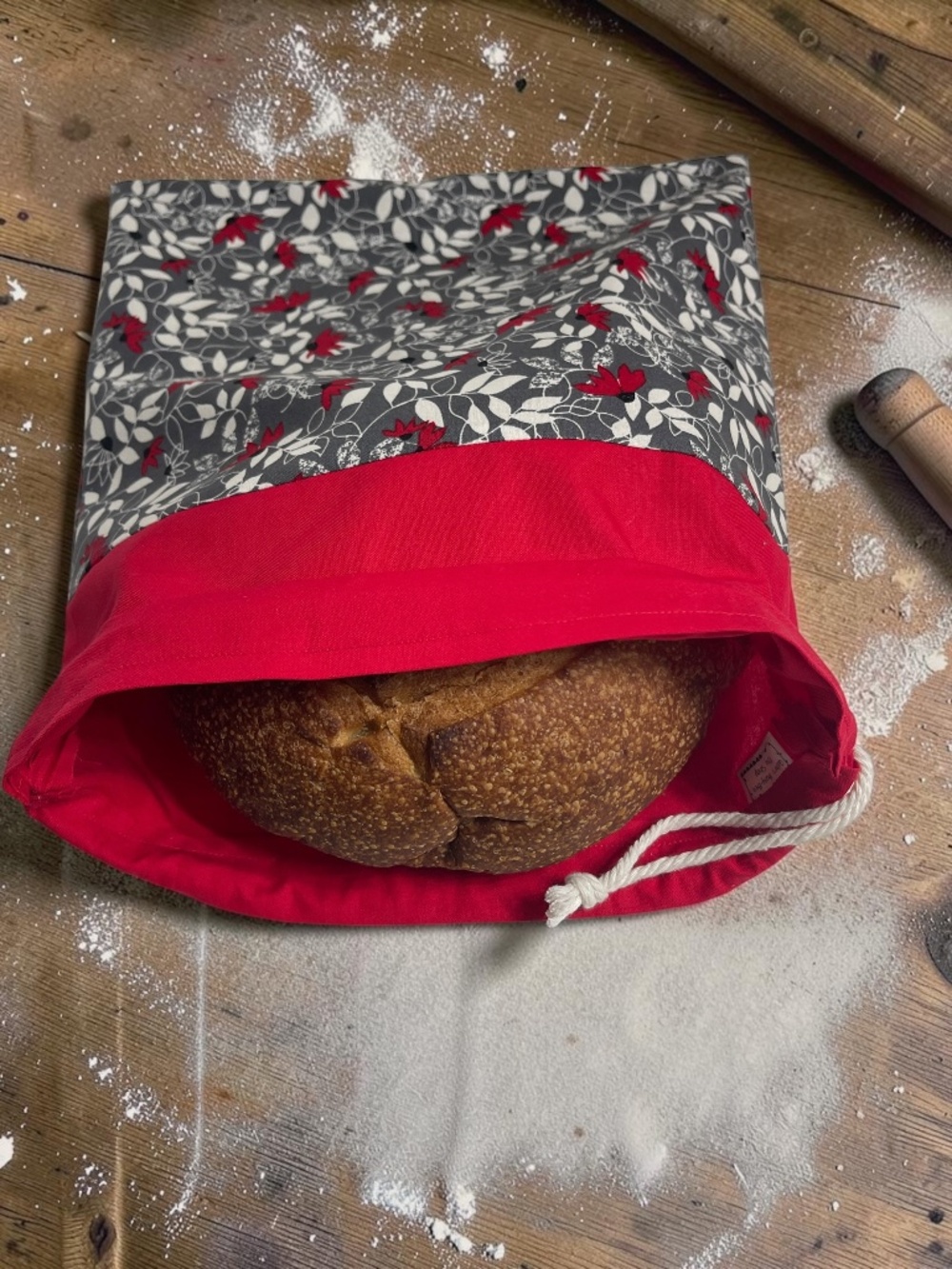 Red Floral Vine Cotton Bread Bag, Cloth Reusable Bread Storage Bag, Handmade Bag